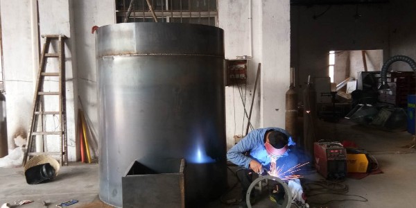 <i style='color:red'>碳钢喷淋塔</i>的保养小手段，让您的企业及员工天天美美哒！