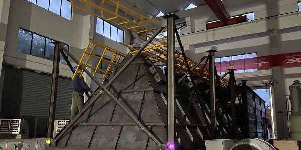 除尘器厂家极悦娱乐有效解决橡胶粉体生产除尘，用实力撬动你的心