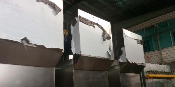 购买布袋除尘器就选除尘器厂家极悦娱乐，老厂更靠谱，下粉率超高！